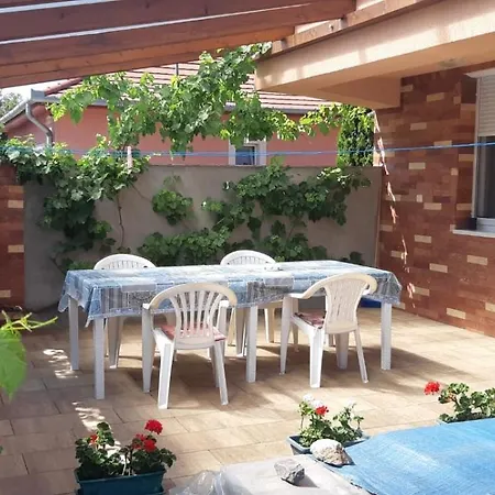 Sunshine 아파트 *